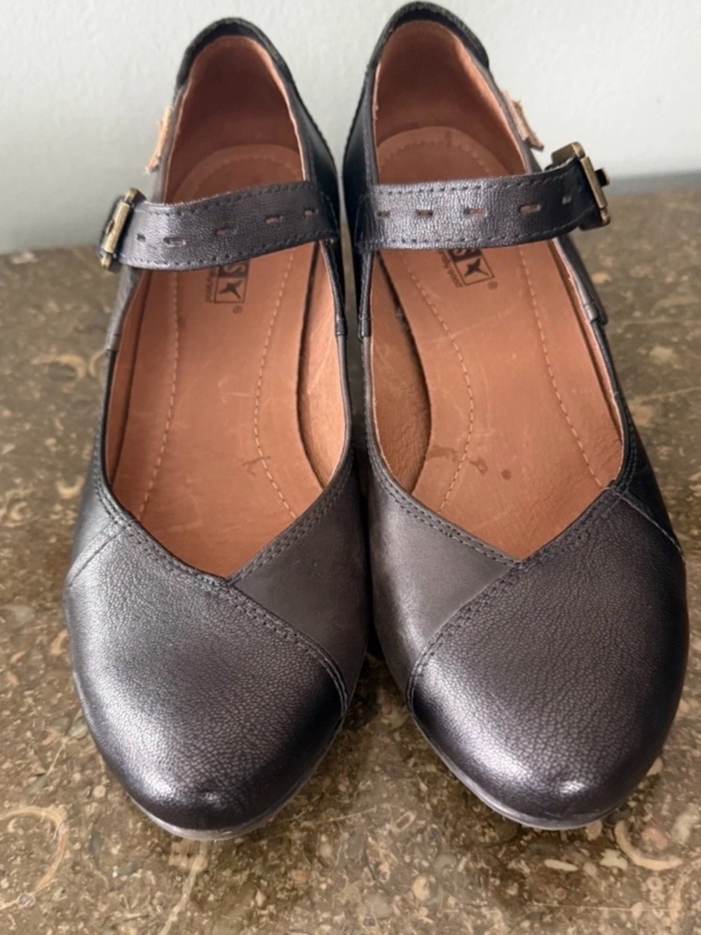 PIKOLINOS  Sevogia Mary Jane Heels with Buckle Strap. EU 40 US 9-9.5 $139 new!